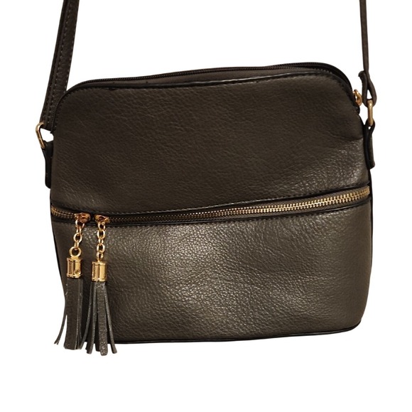 Daily Special Handbags - Crossbody Bag Small Gray Pebbled Faux Leather Travel Neutral Capsule